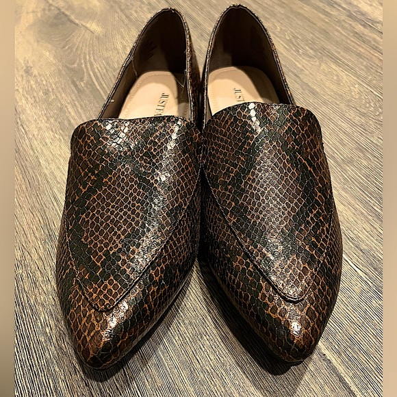 JustFab Florea Flats - Picture 4 of 8